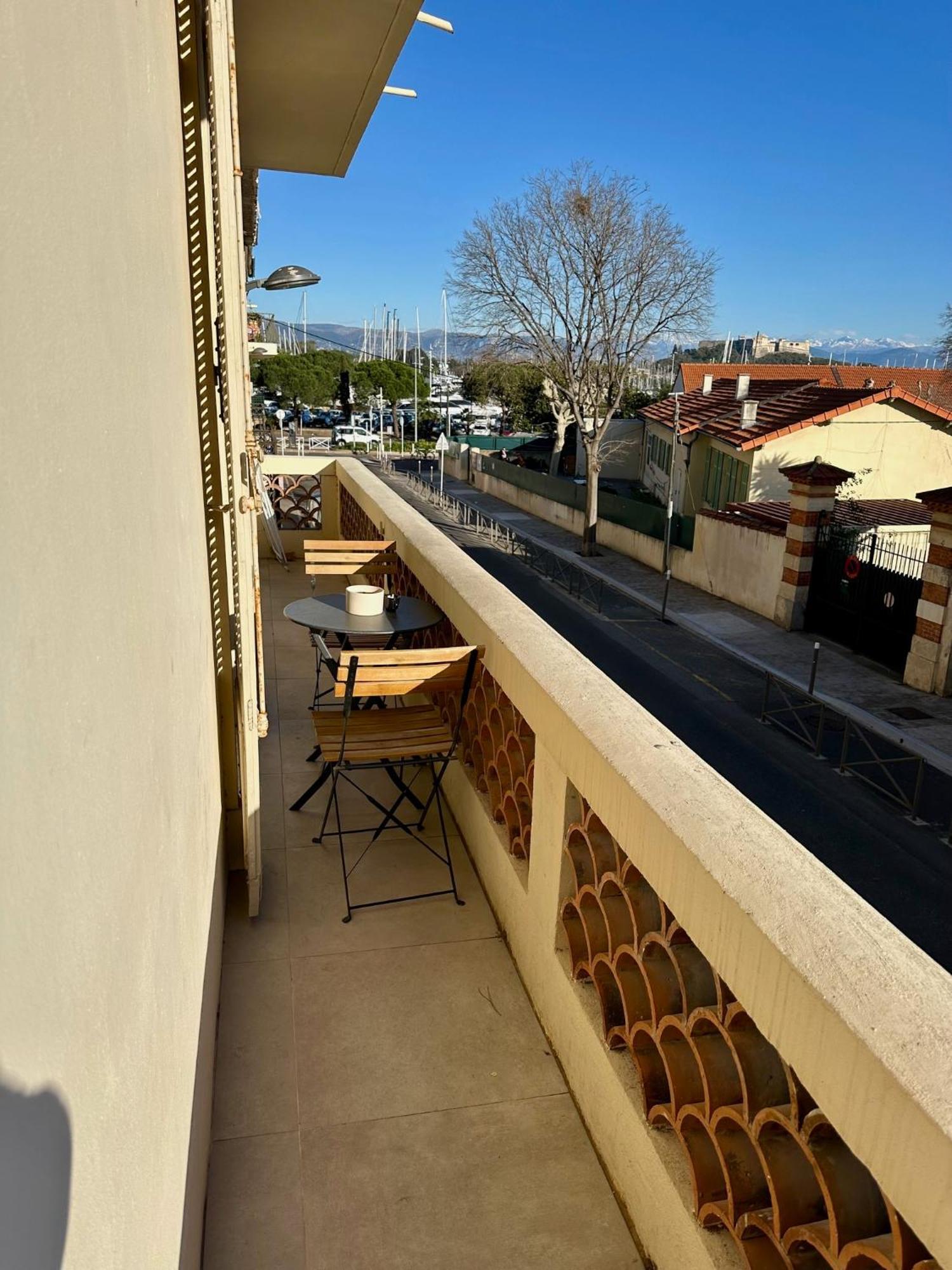 Gorgeous 2 Bedrooms Brand New 3 Avenue Paul Arene Antibes Bagian luar foto